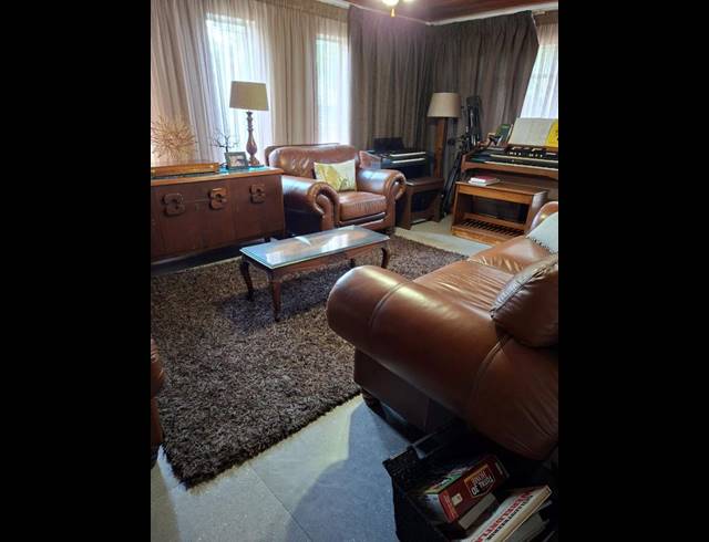 3 BEDROOM HOUSE FOR SALE IN VAALPARK